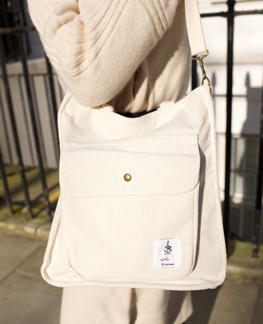 Nadira Satchel