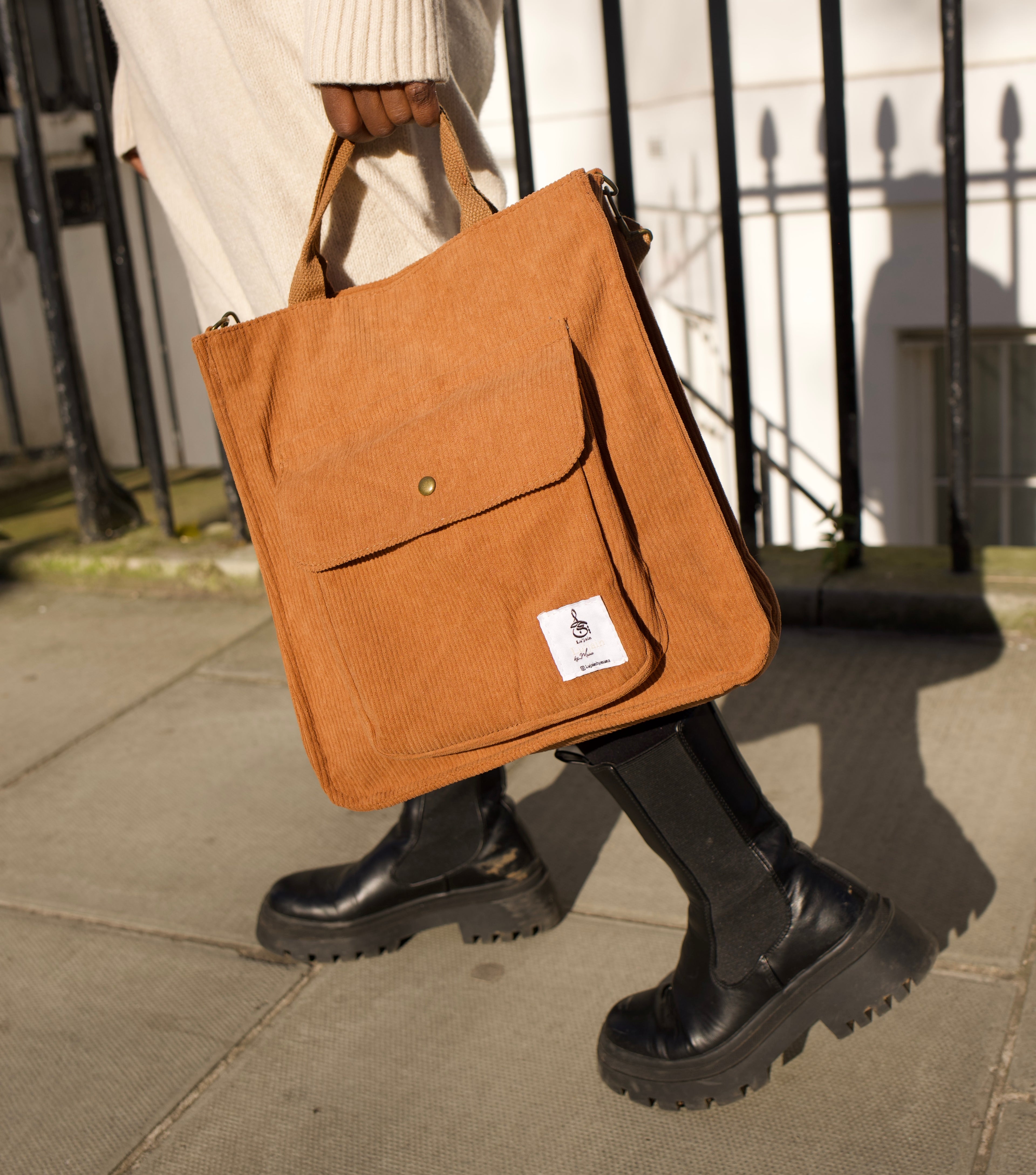 Nadira Satchel