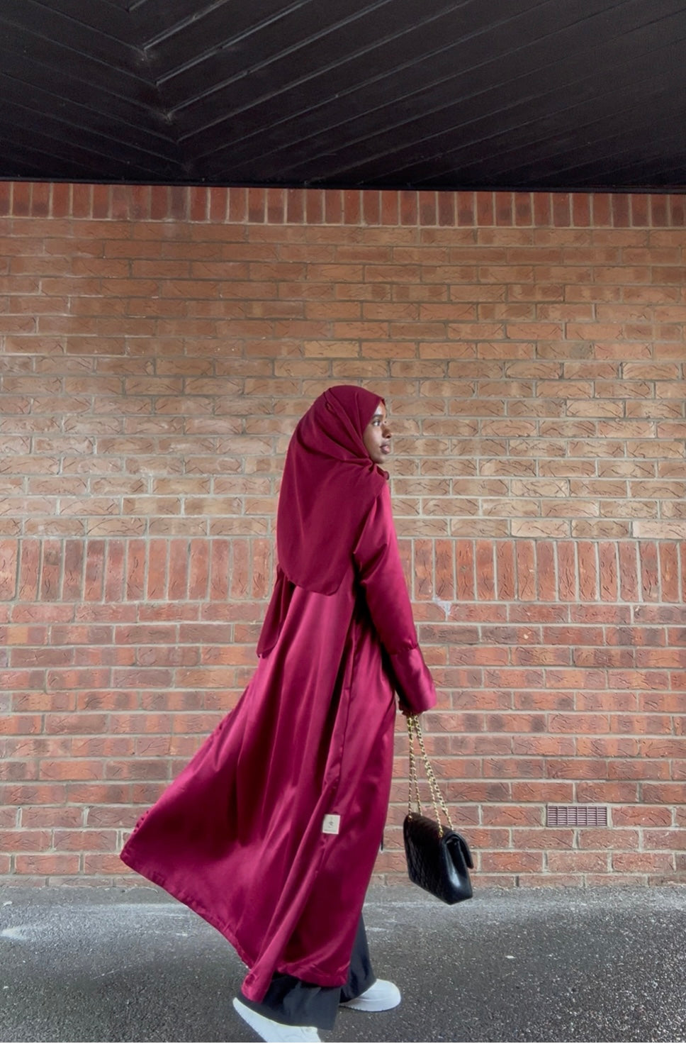 Inayah Abaya